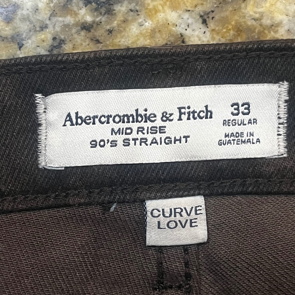 Abercrombie & Fitch Curve Love Mid Rise 90s Straight Leopard Print Jeans 33 Reg - Picture 2 of 8